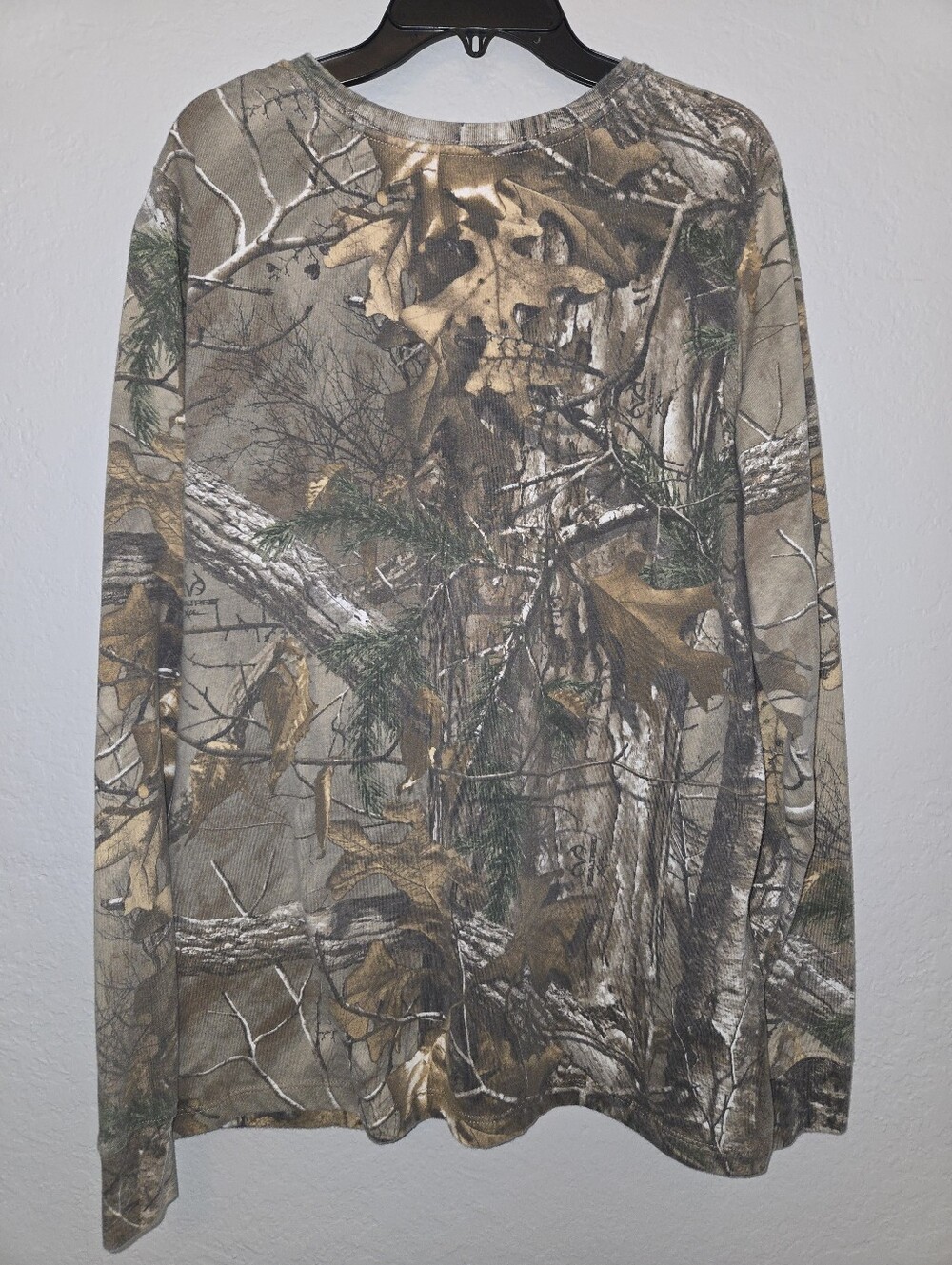 Realtree Women's Long Sleeve Camouflage Henley Top - Green/brown Size XL - Picture 3 of 4